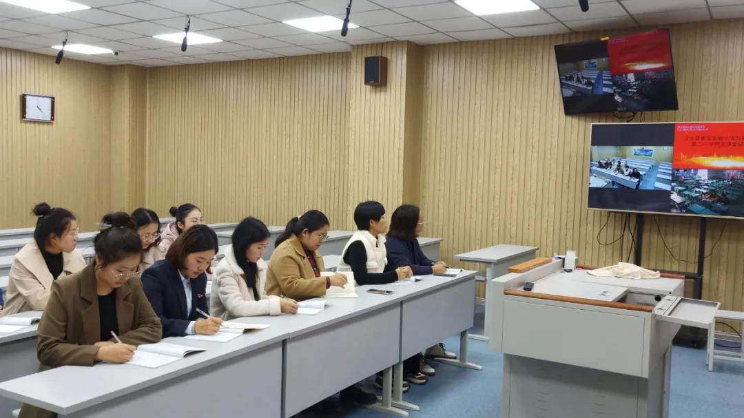奧威亞助力魯疆千里共建，云端課堂促進(jìn)文化潤疆.jpg